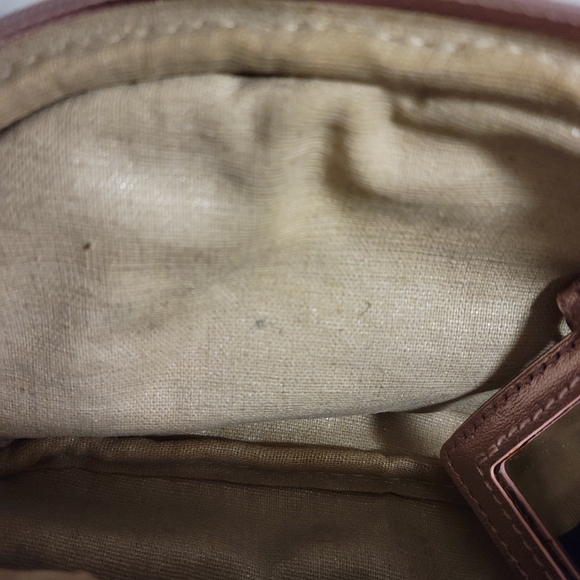 Rare HOBO Int'l Rose Gold Iridescent Ruched Medium Sz Makeup/Travel Bag - Picture 7 of 9